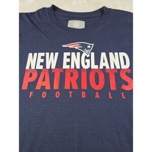 NWT Team Apparel New England Patriots Men's Medium Shirt